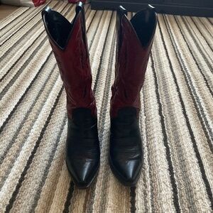 Women's western boots